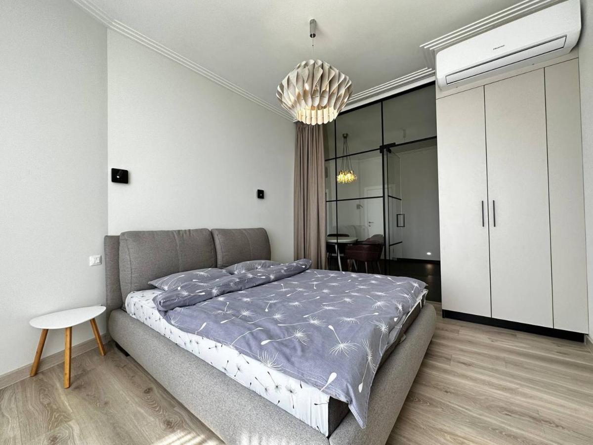 Sea Symphony 3-Bedrooms Lux Apartment Odessa Exterior foto